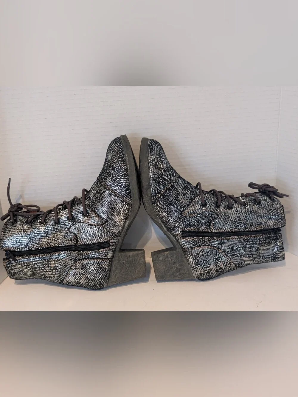 TMA EYES LEATHER Combat Boots Black with Lace Look Sz. 7